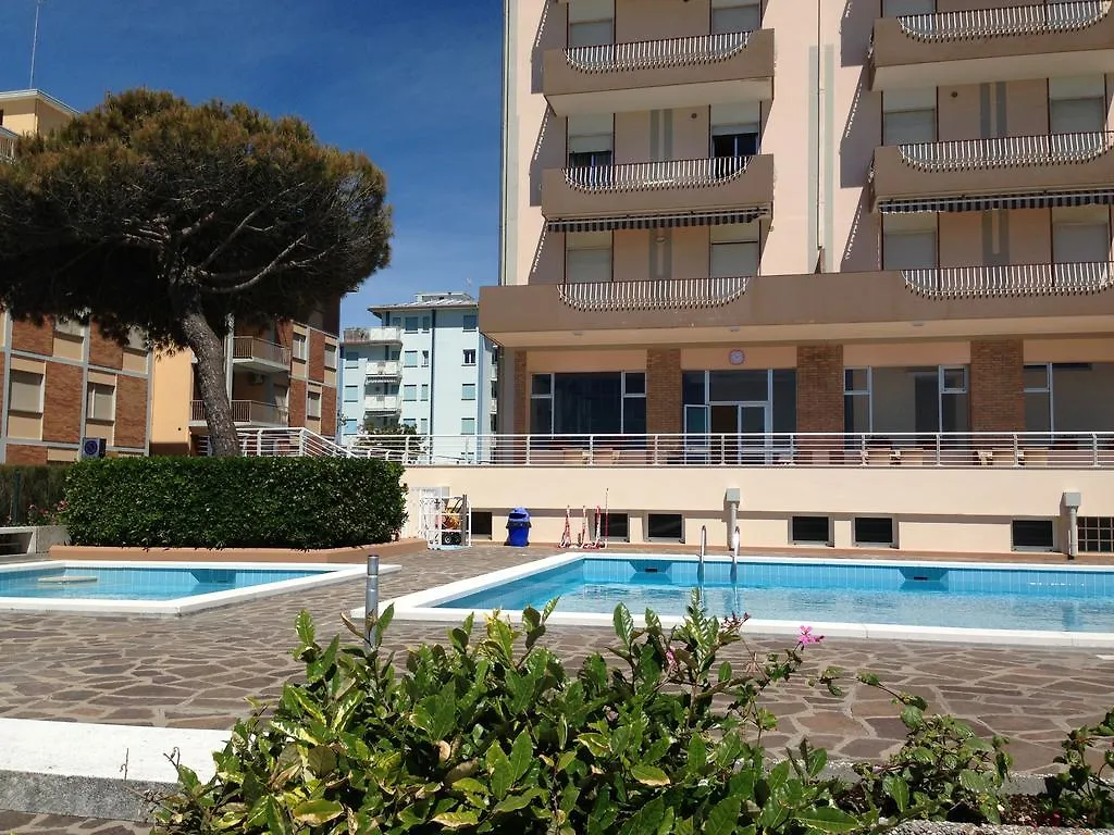 Residence Faro - Walterigato Apartments Solo Per Famiglie Lido di Jesolo