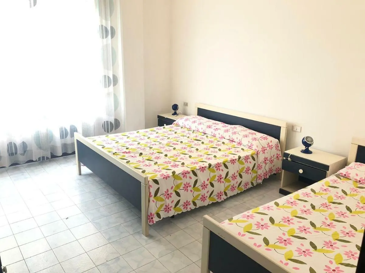 Residence Faro - Walterigato Apartments Solo Per Famiglie Lido di Jesolo